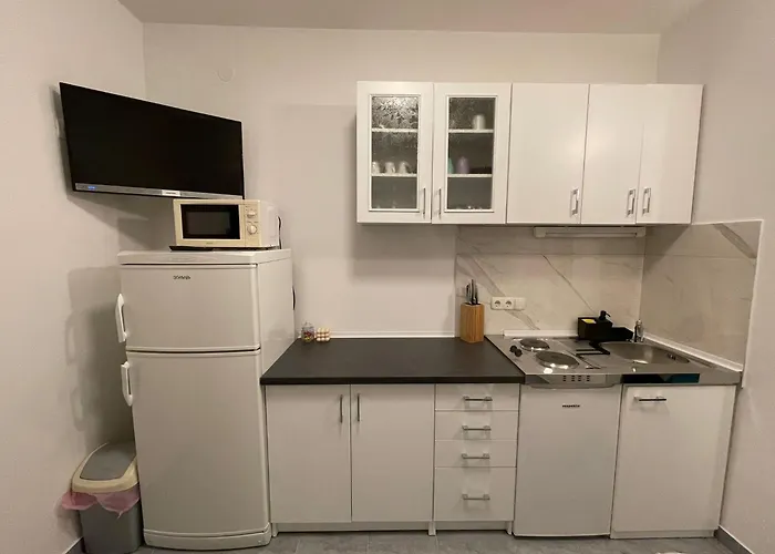 Apartments Tom
